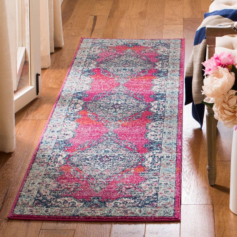 SAFAVIEH, Evoke Seniha Vintage Boho Medallion Rug