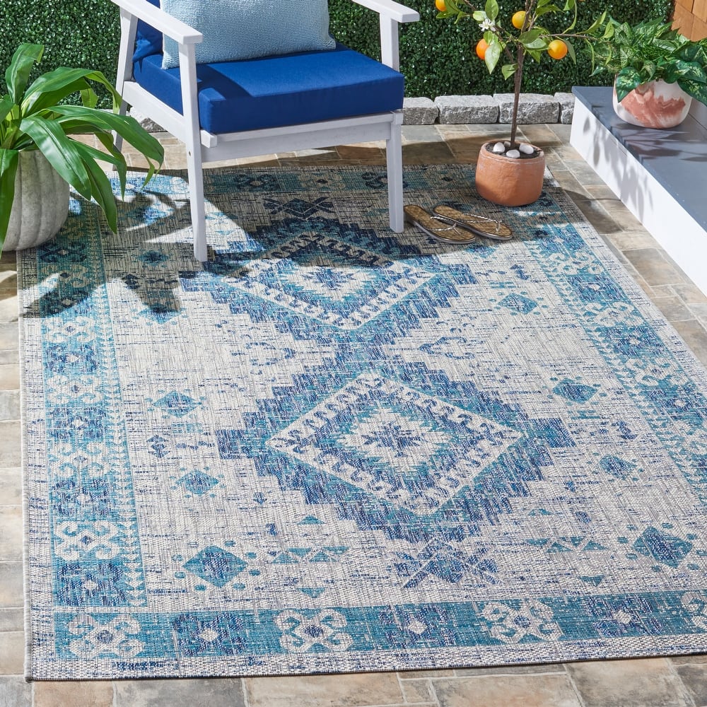 SAFAVIEH Courtyard Adrielle Outdoor Waterproof Patio Backyard Rug