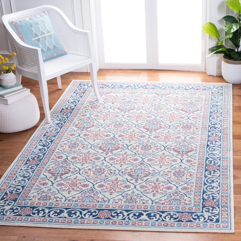 SAFAVIEH Brentwood Craciunita Traditional Oriental Rug - 4' x 6' - Beige/Navy