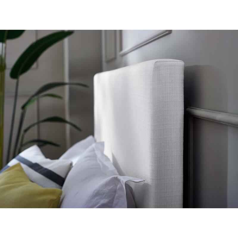 Carson Carrington Stryn Full/Queen Upholstered Headboard