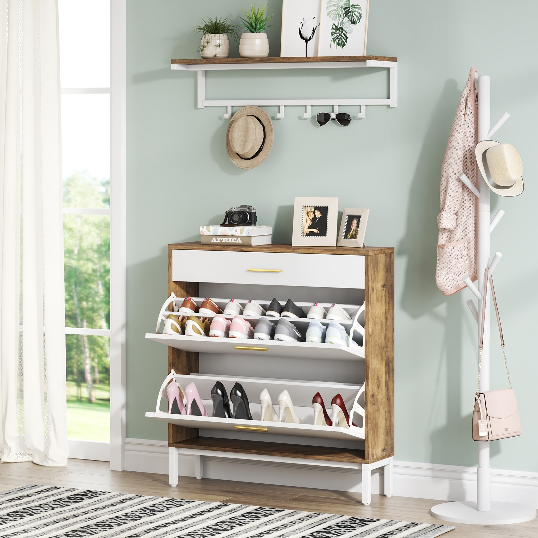 Shoe storage wall clearance cabinet
