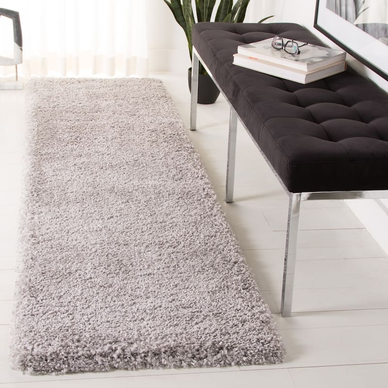 SAFAVIEH Royal Shag Soffia 2-inch Thick Rug