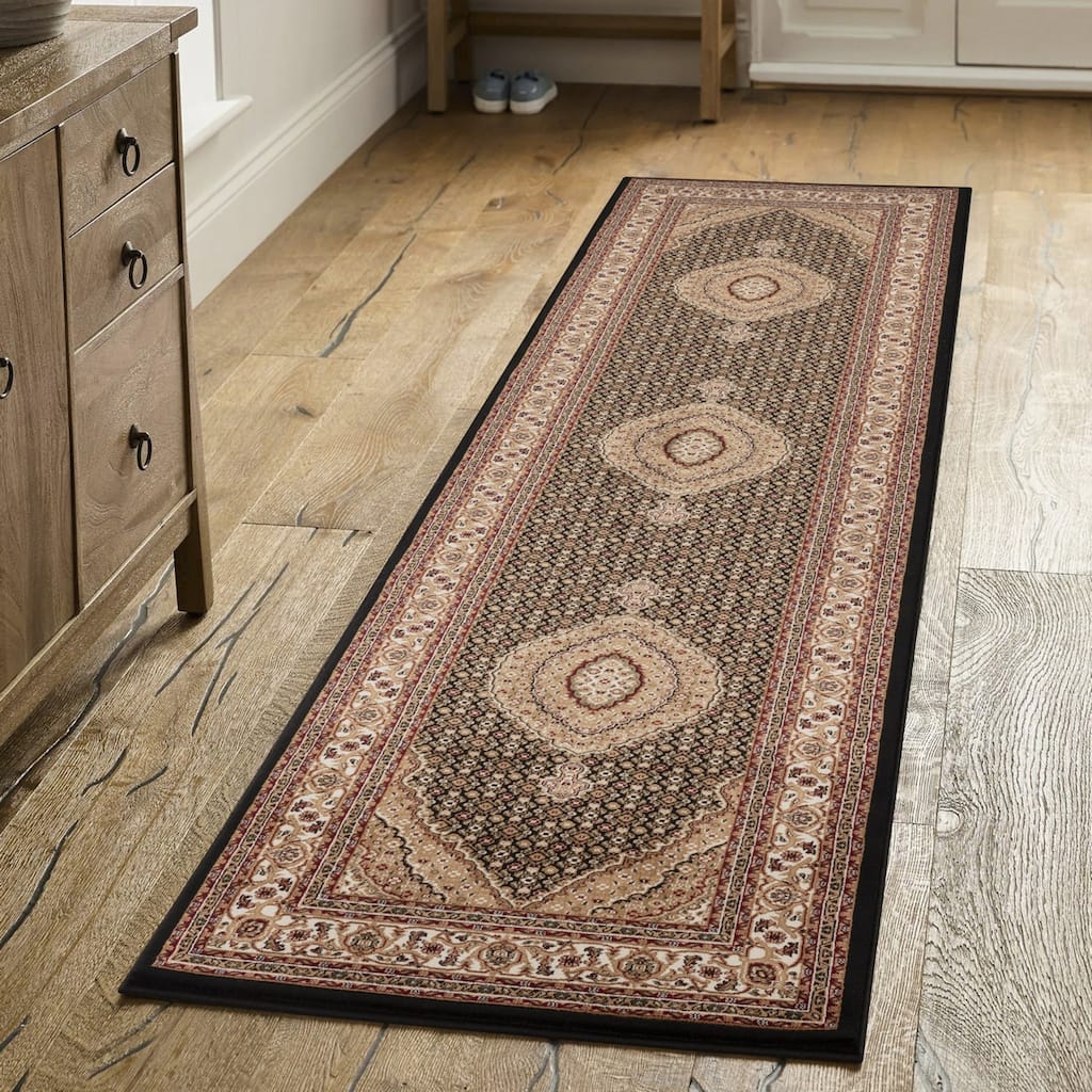 Black 2 ft. 7 in. x 9 ft. 10 in. Area Rug - 10' x 3'