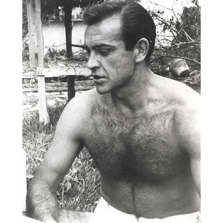 Sean Connery shirtless Photo Print - Overstock - 25466572