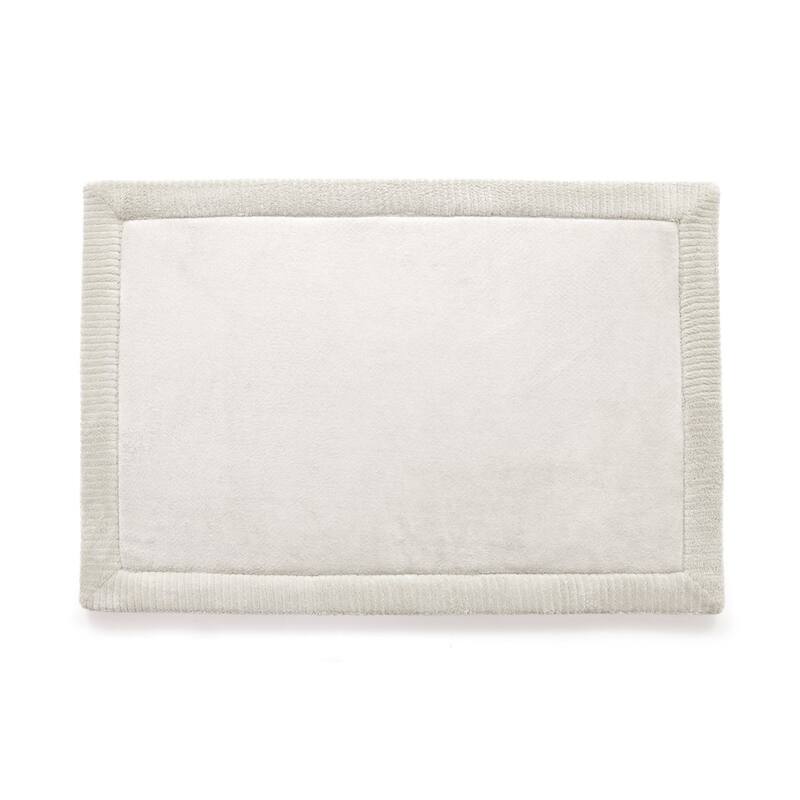 Stephan Roberts Luxury Spa Mat Bath Rug with Water Shield Technology, 21"x34"