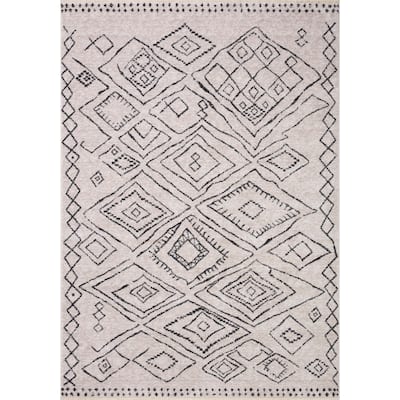 Alexander Home Rain Tribal Diamond Area Rug
