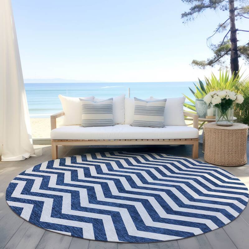 Machine Washable Indoor/ Outdoor Chantille Chevron Stripe Rug - Navy - 8' x 8'