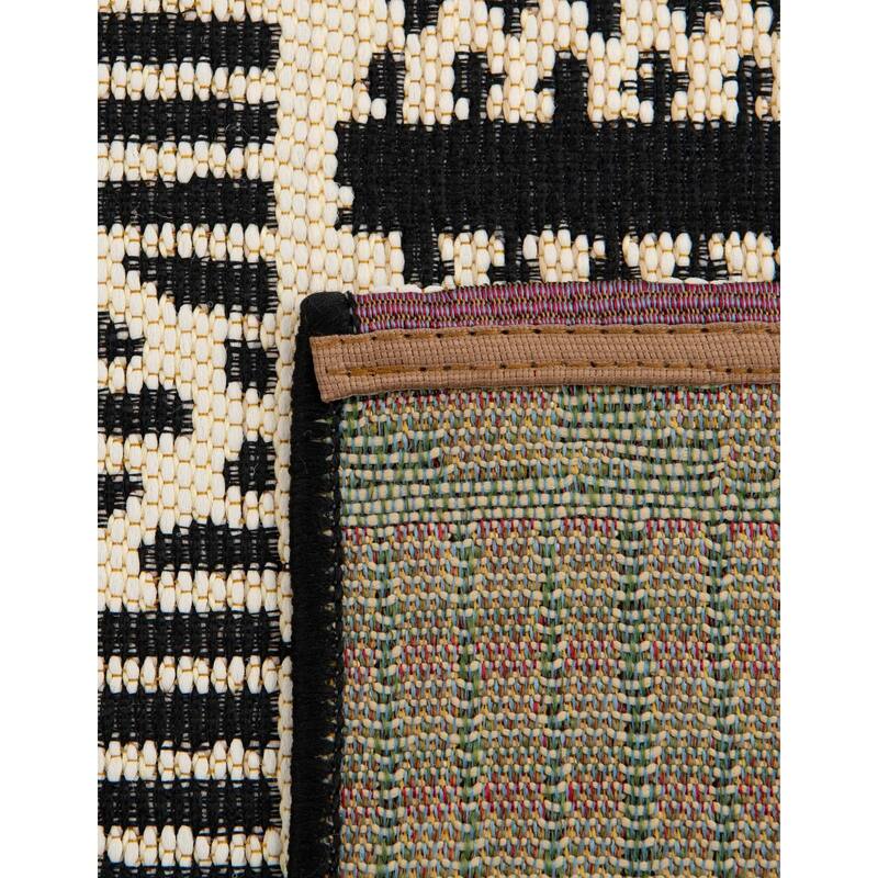 Outdoor Khence Collection Area Rug