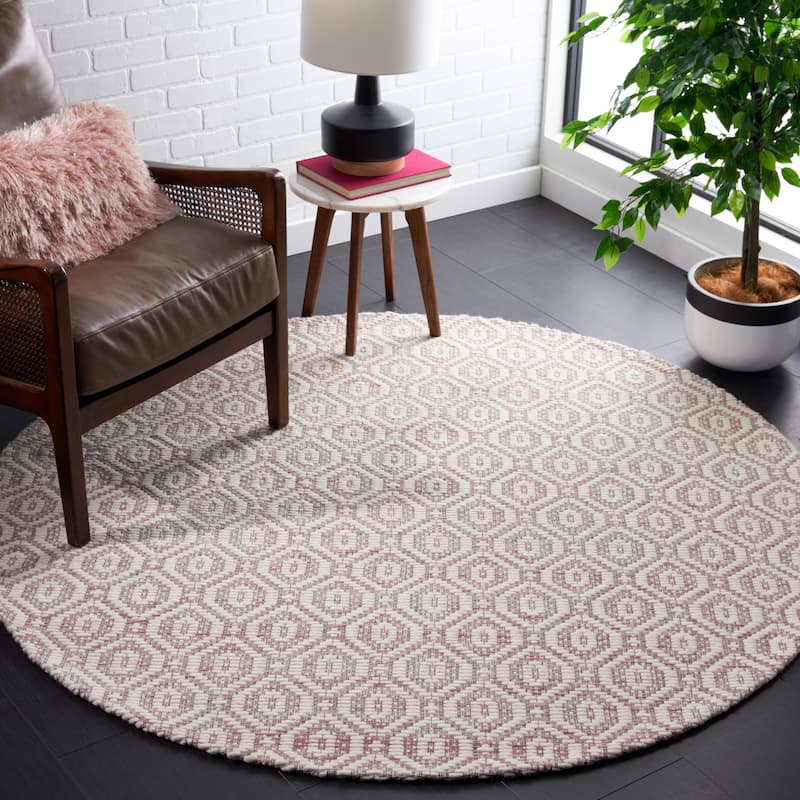 SAFAVIEH Handmade Marbella Kiera Modern Wool Rug - 6' Round - Pink/Ivory