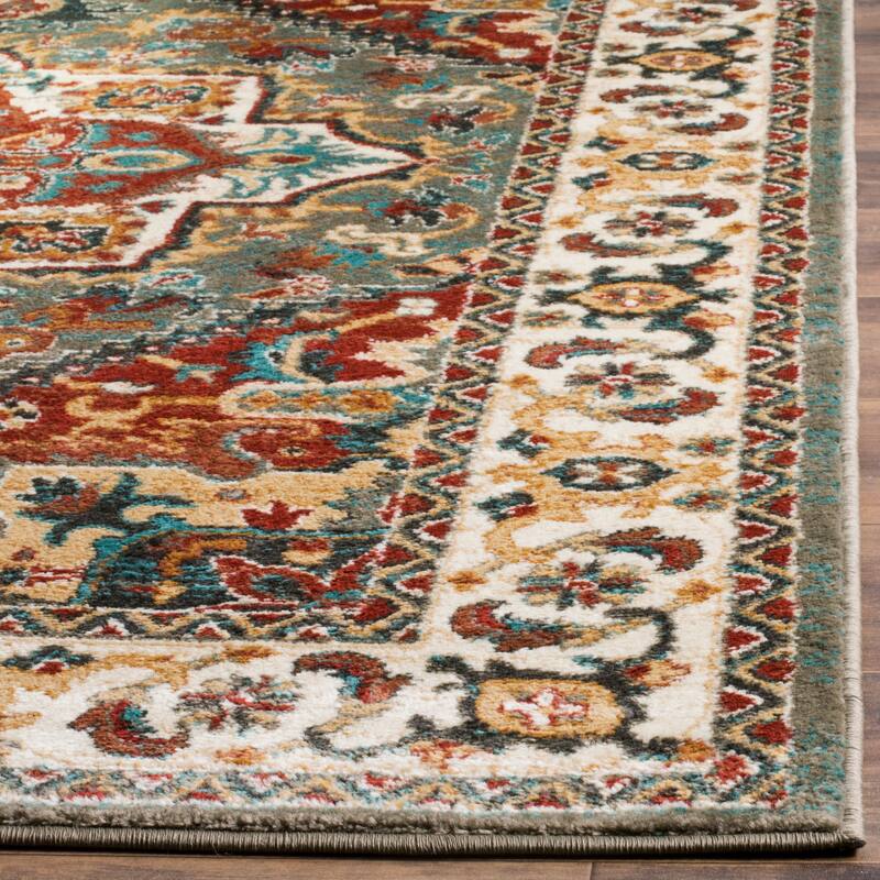 SAFAVIEH Summit Evalyn Traditional Oriental Rug