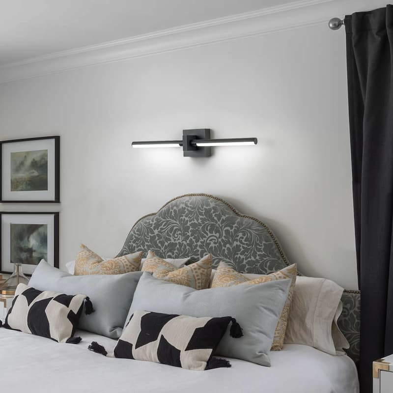 Matte Black/Gold Finish Integrated LED Wall Sconce Vanity Light Bar