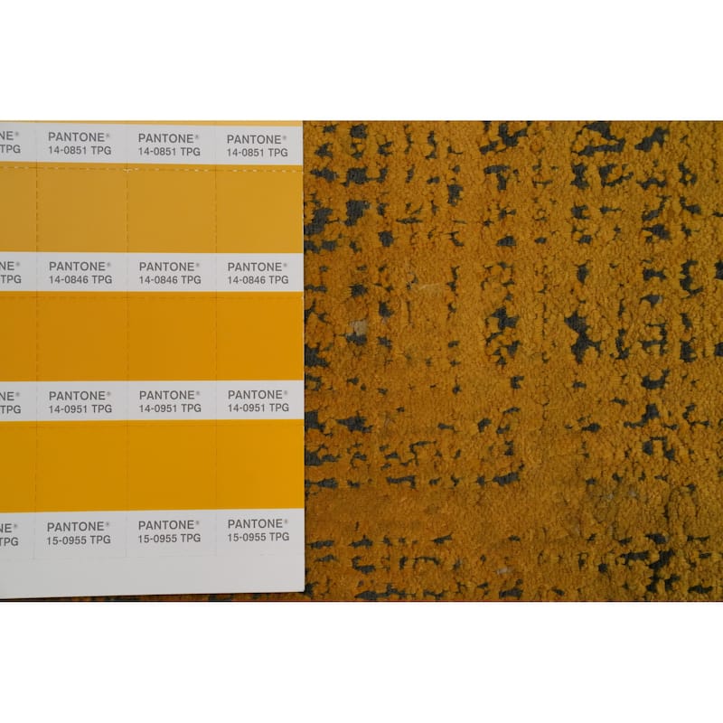 Machine Made Oriental Polyester Carpet Modern Abstract Yellow & Gold Abstract Area Rug - 7' 5'' X 5' 2''