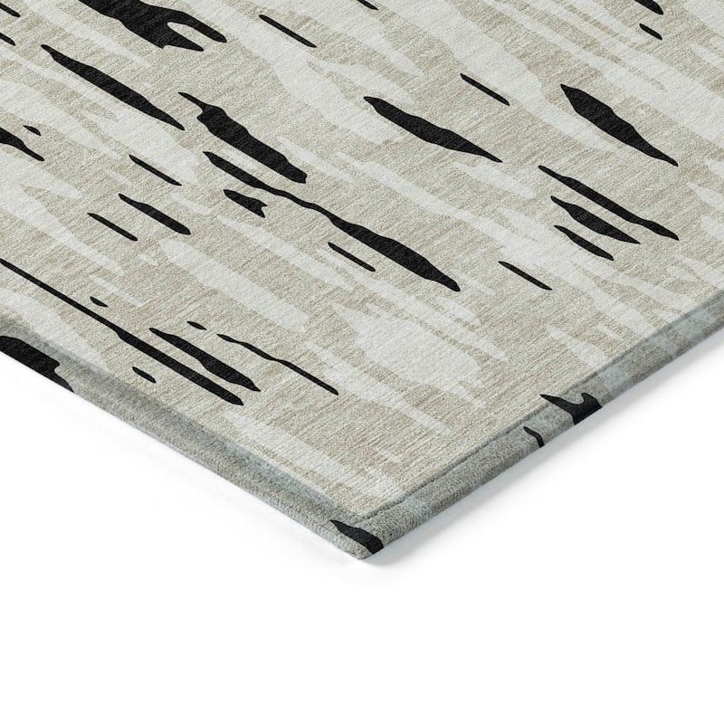 Machine Washable Indoor/ Outdoor Abstract Chantille Rug