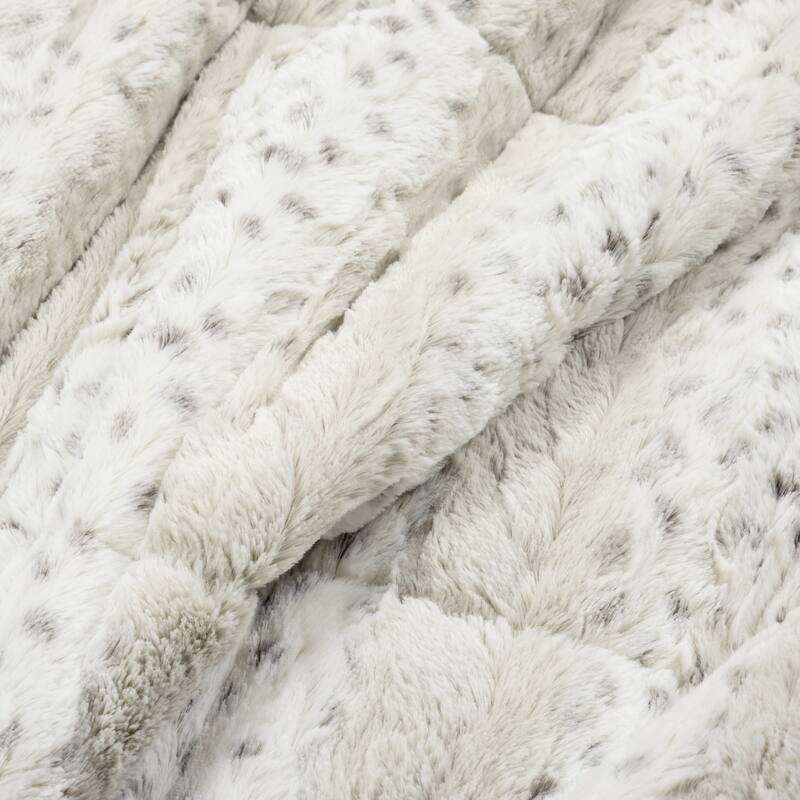 Lush Decor Leopard Textured Faux Fur Comforter Set