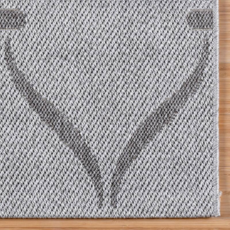 Gertmenian Ringley Luxury Thick Polypropylene Flatwoven Indoor/Outdoor Area Rug Collection