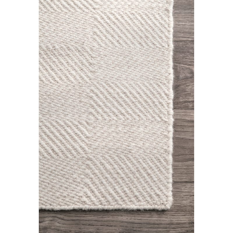 Nuloom Ago Geometric Wool Area Rug