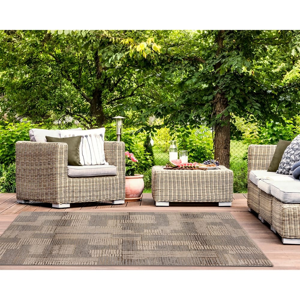 Liora Manne Riviera Lines Indoor/Outdoor Area Rug