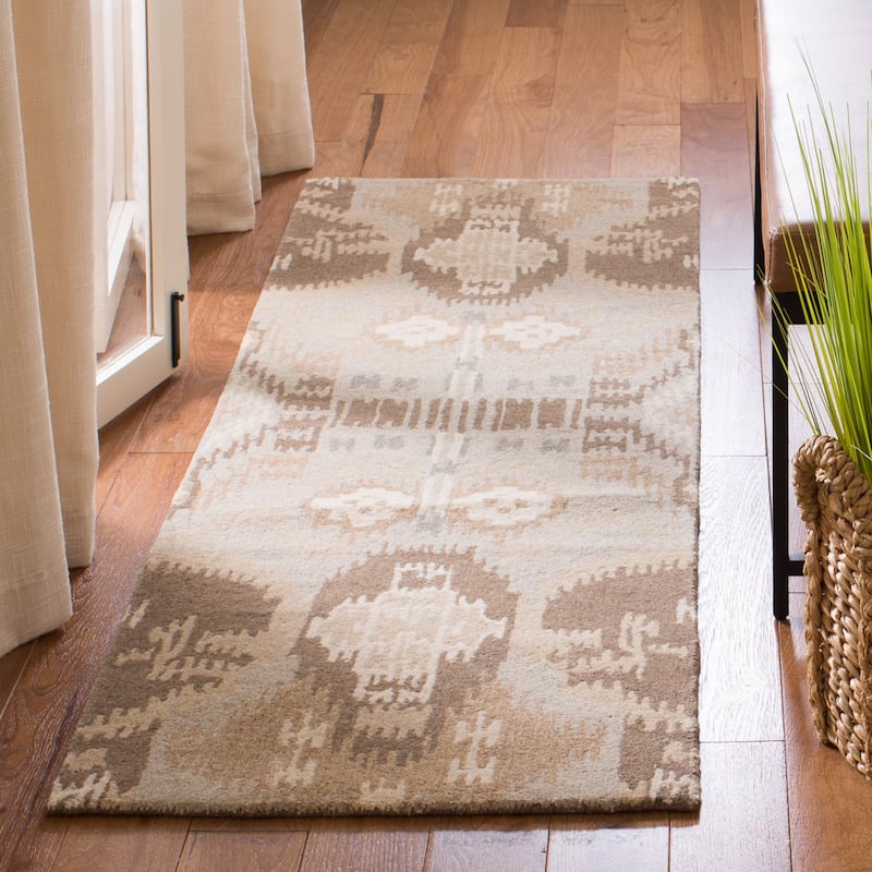 SAFAVIEH Handmade Wyndham Kimberli Modern Wool Rug - 2'3" x 7' Runner - Natural/Multi
