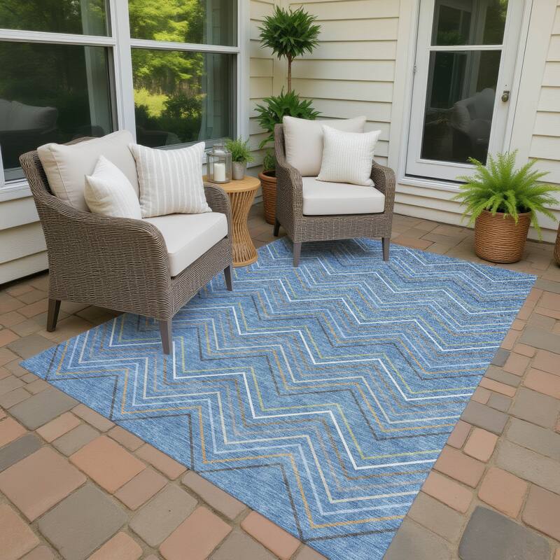 Machine Washable Indoor/ Outdoor Modern Chevron Chantille Rug - Blue - 3' x 5'