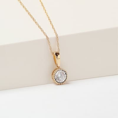 1/6ct TDW Diamond Solitaire Pendant Necklace in Silver for Women