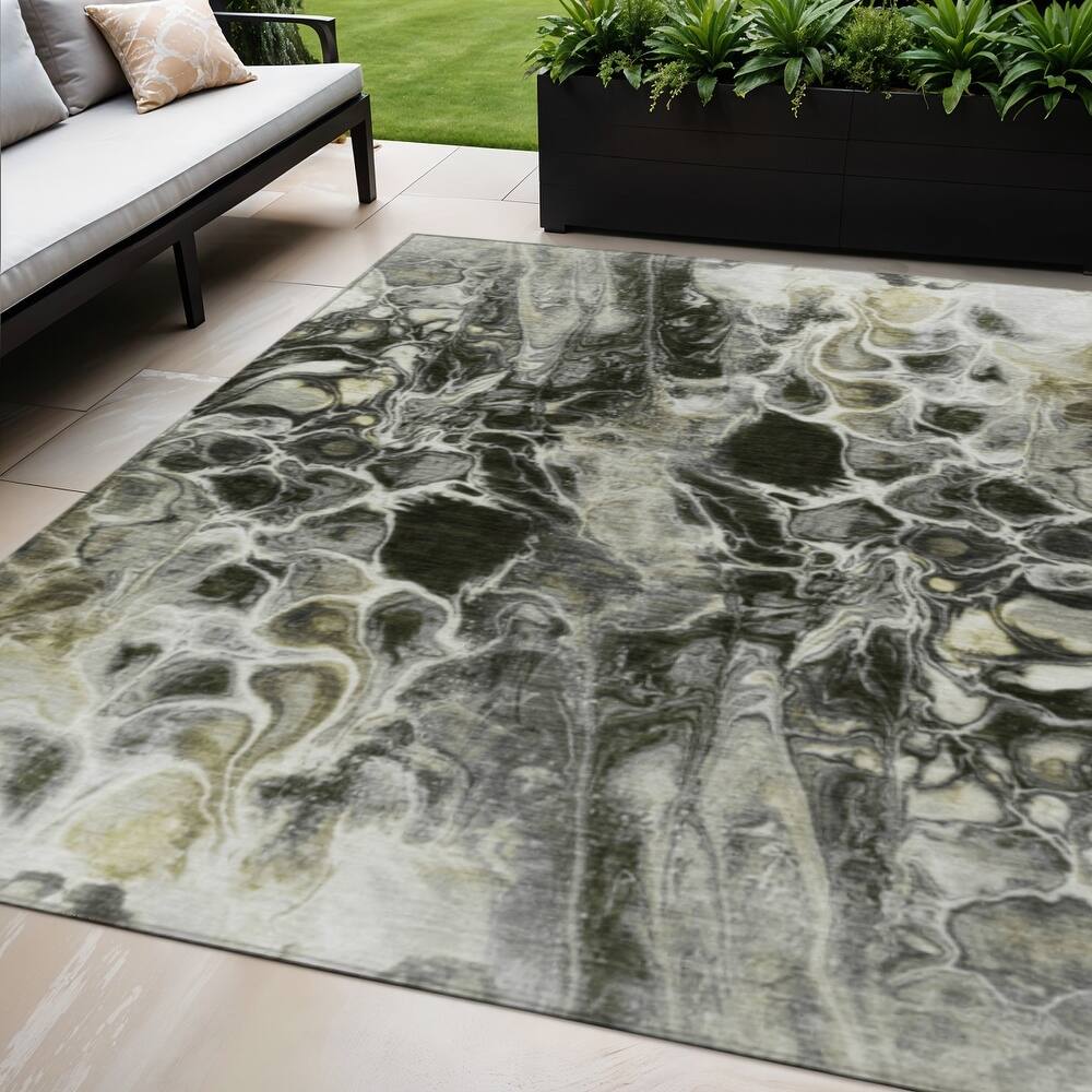 HomeRoots Abstract Transitional Rectangle Outdoor Rug