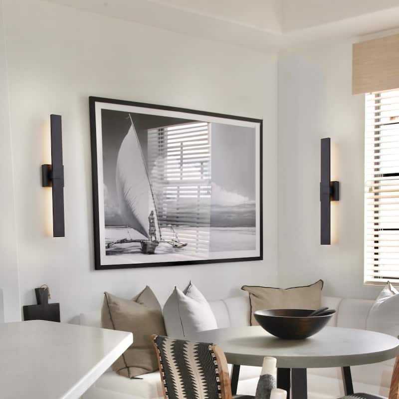 Matte Black Rectangular Aluminum LED Outdoor Wall Sconce