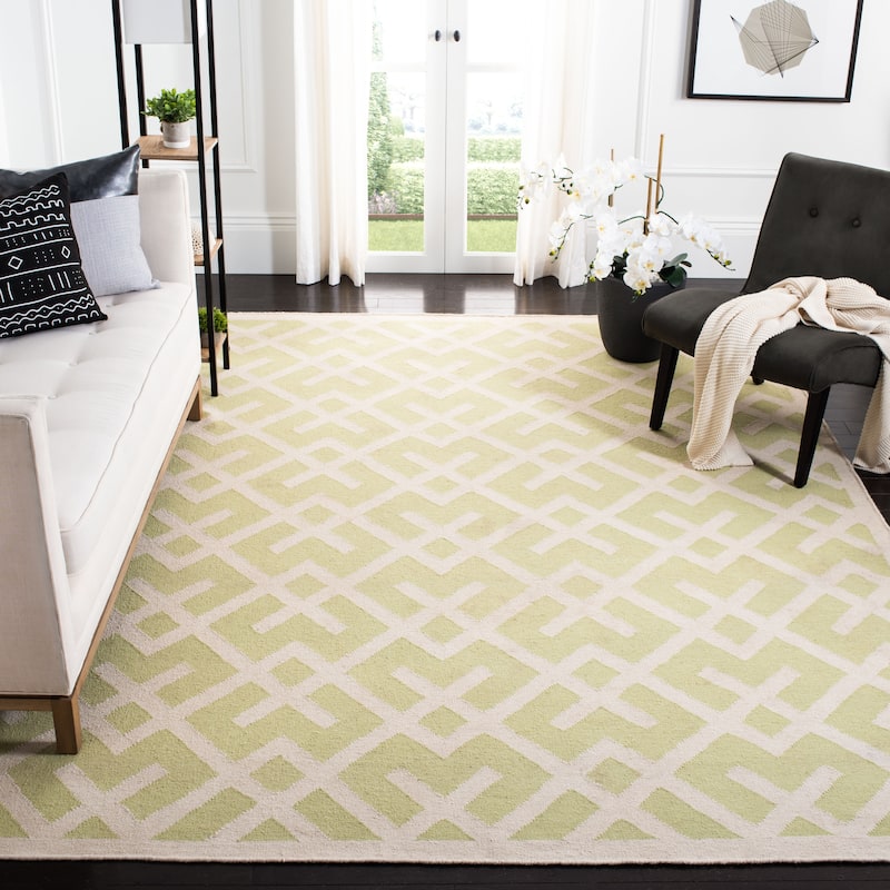 SAFAVIEH Handmade Flatweave Dhurries Eildine Modern Moroccan Wool Rug - 6' x 9' - Light Green/Ivory