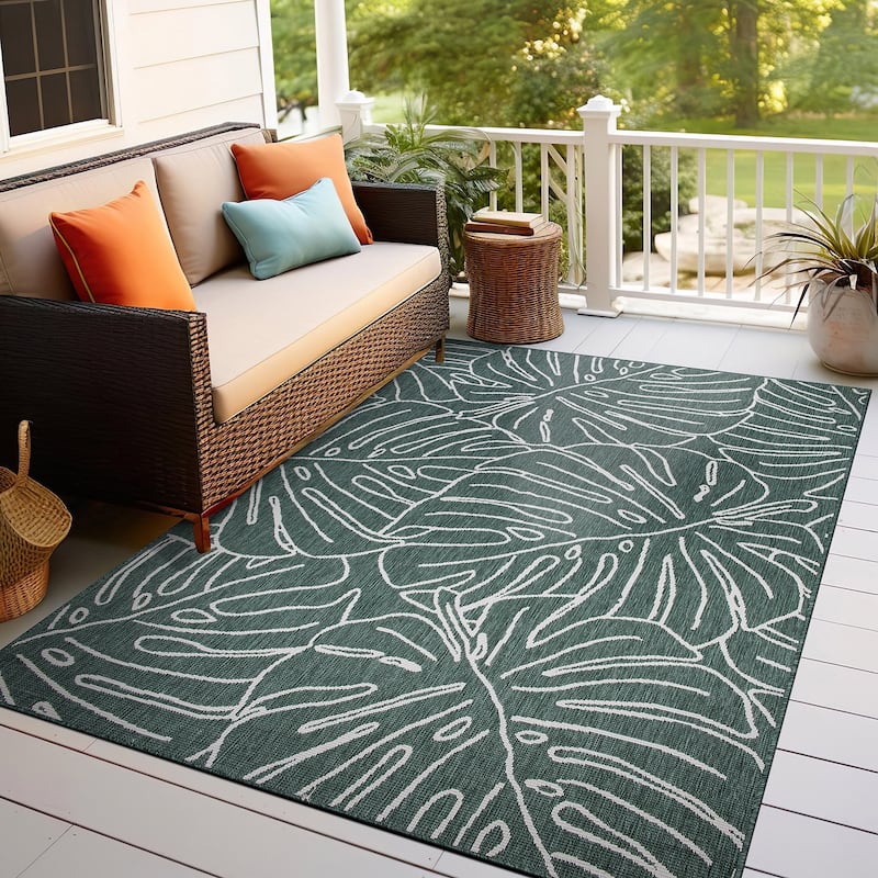 World Rug Gallery Contemporary Tropical Leaves Indoor/Outdoor Area Rug