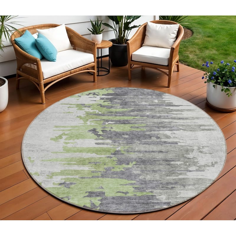 HomeRoots Abstract Transitional Rectangle Outdoor Rug - 8' Round