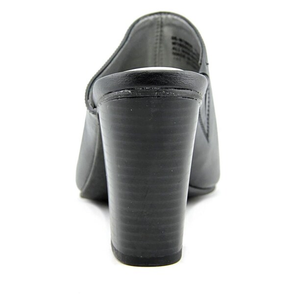 white mountain mules