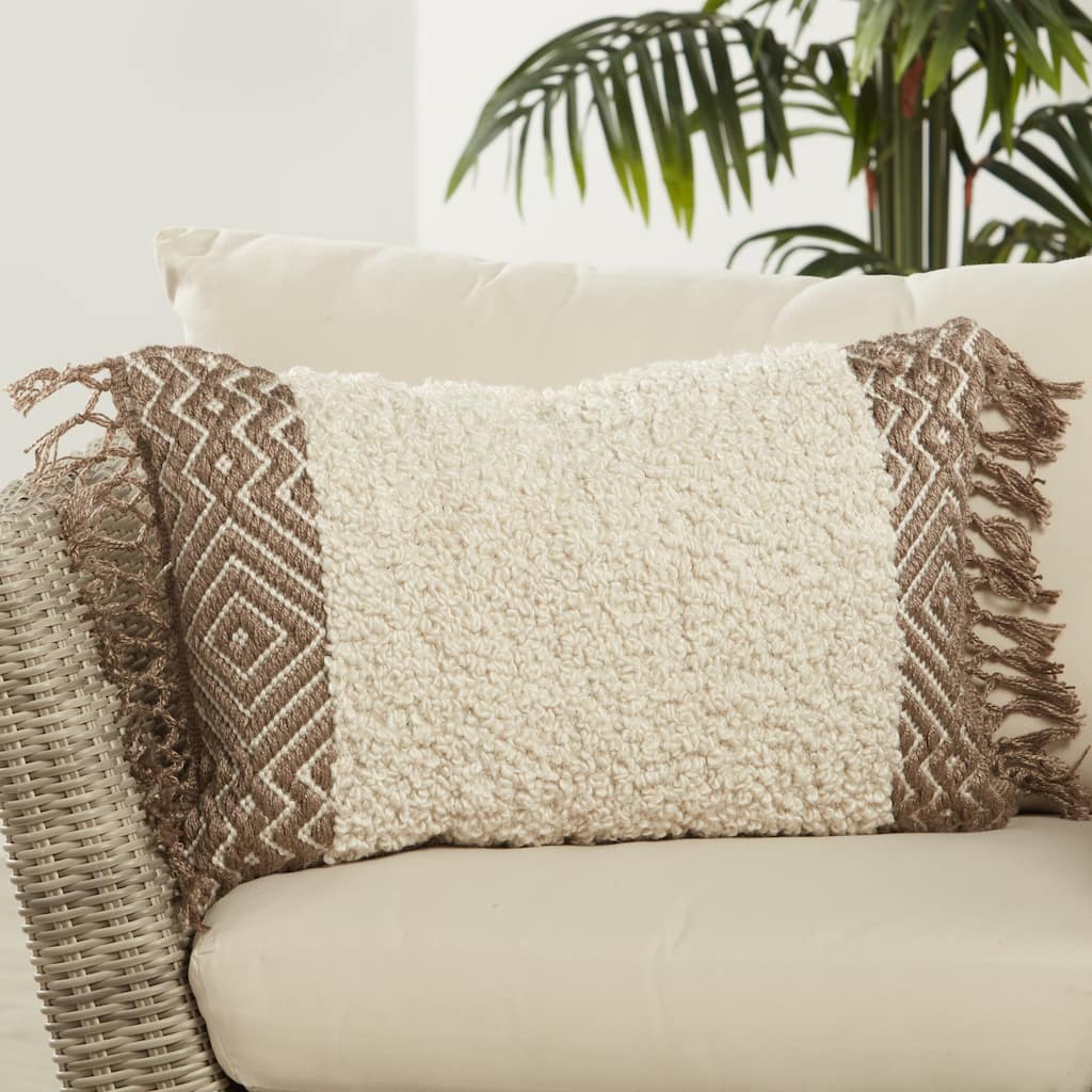 Edenfield Geometric Indoor/ Outdoor Lumbar Pillow