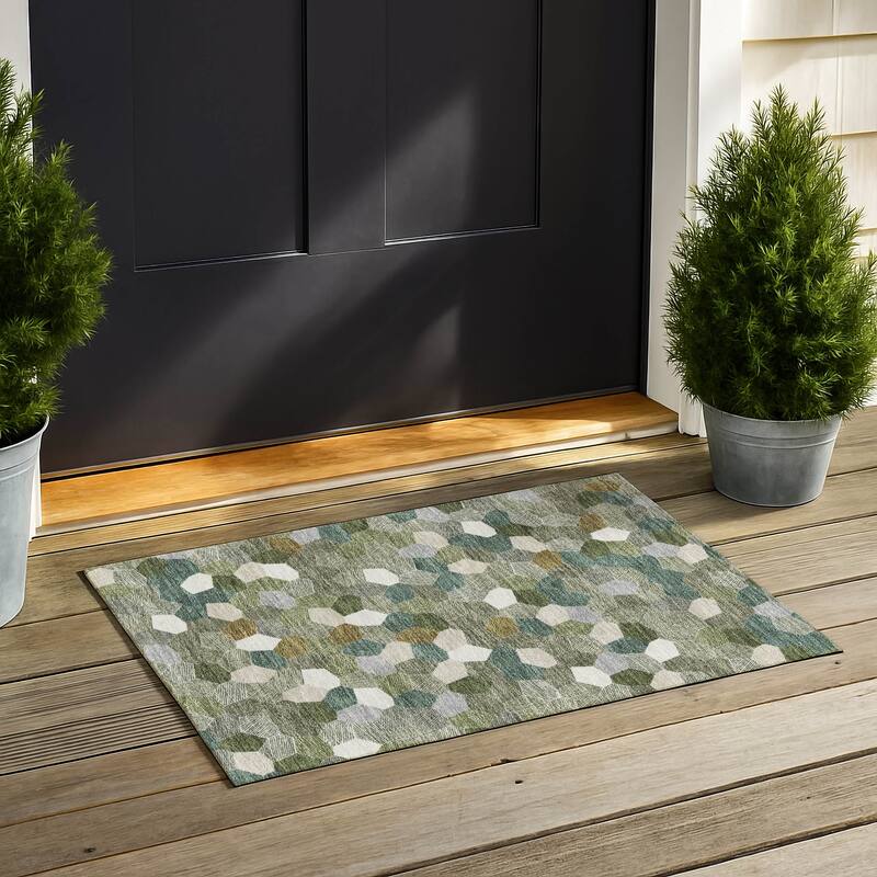 Machine Washable Indoor/ Outdoor Modern Loyd Chantille Rug - Olive - 1'8" x 2'6"