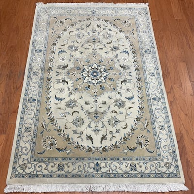 HERAT ORIENTAL Handmade Fine Nain Wool & Silk Rug - 3'8" x 5'6"