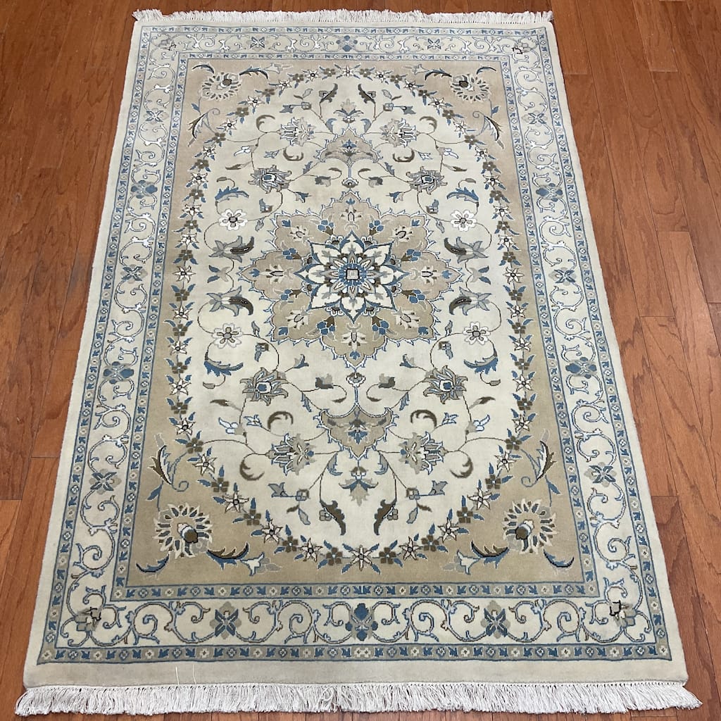 HERAT ORIENTAL Handmade Fine Nain Wool & Silk Rug - 3'8" x 5'6"