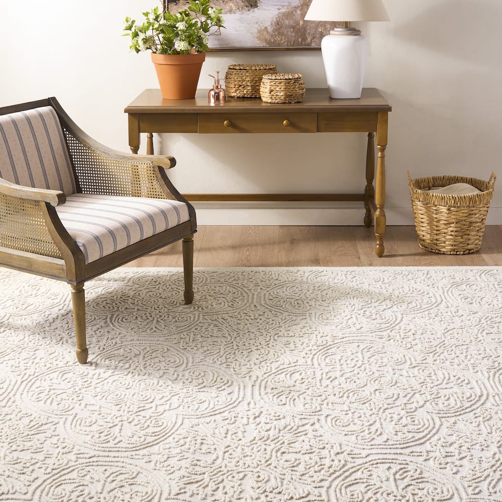 Martha Stewart by SAFAVIEH Handmade Leopolda Wool Rug