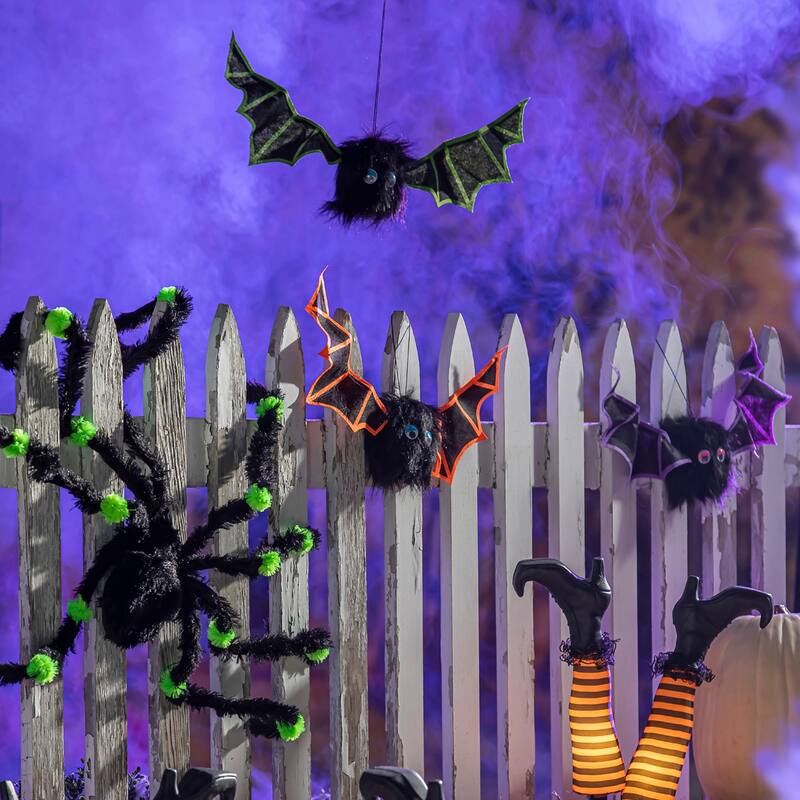 Animated Shaking Bats with Sound Hanging Décor