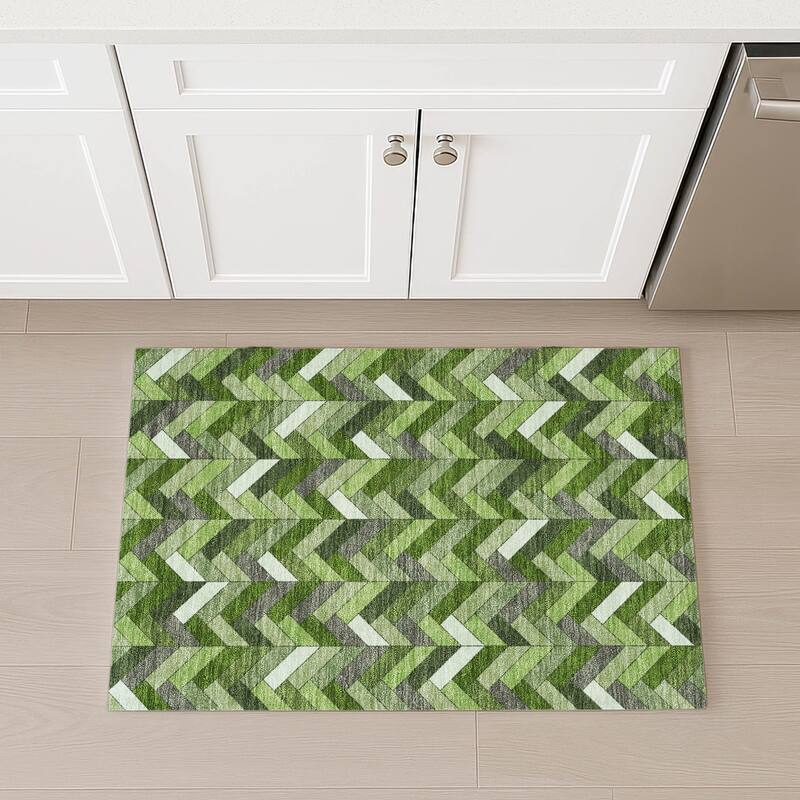 Machine Washable Indoor/ Outdoor Modern Chevron Chantille Rug