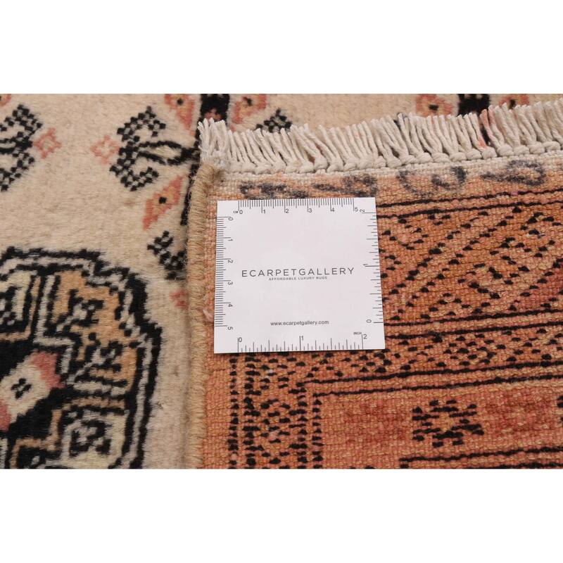 ECARPETGALLERY Hand-knotted Finest Peshawar Bokhara Beige Wool Rug - 4'2 x 6'0