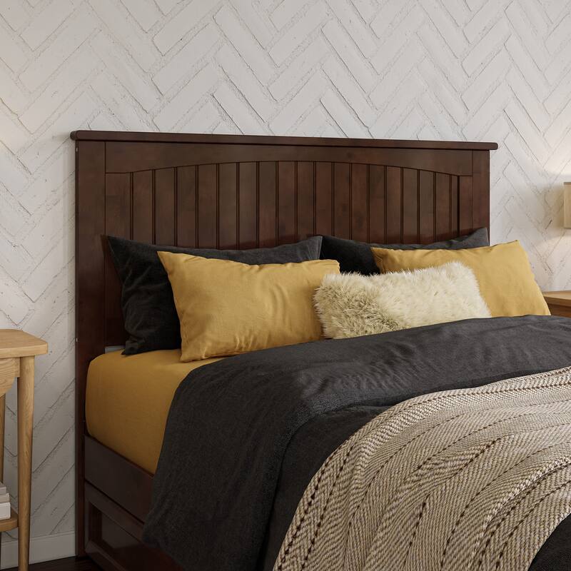 Malta Platform Bed with Panel Footboard and Storage Drawers