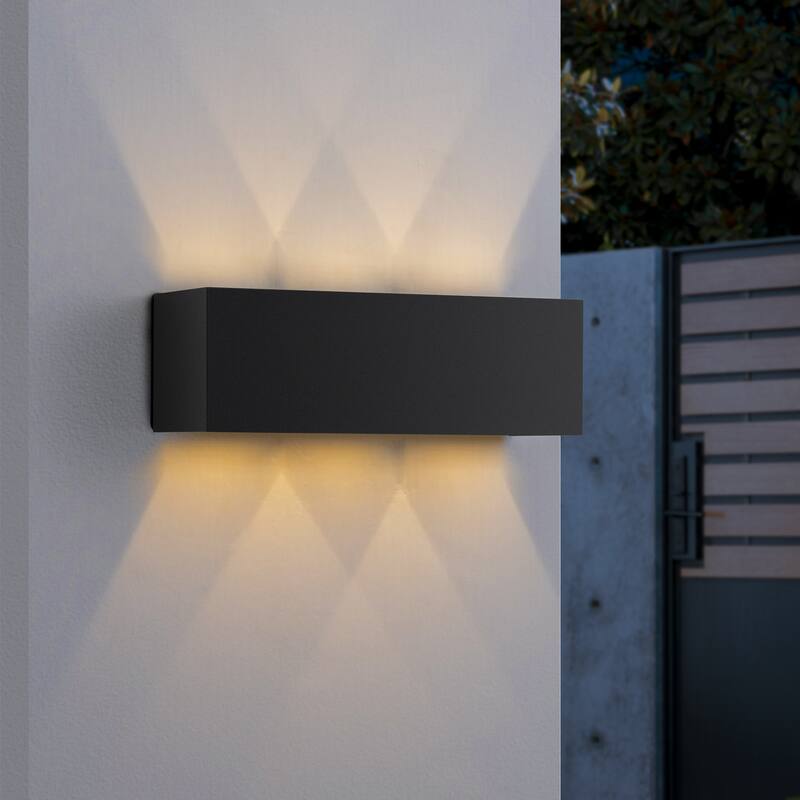 C Cattleya Matte Black Aluminum Rectangular LED Outdoor Wall Sconce