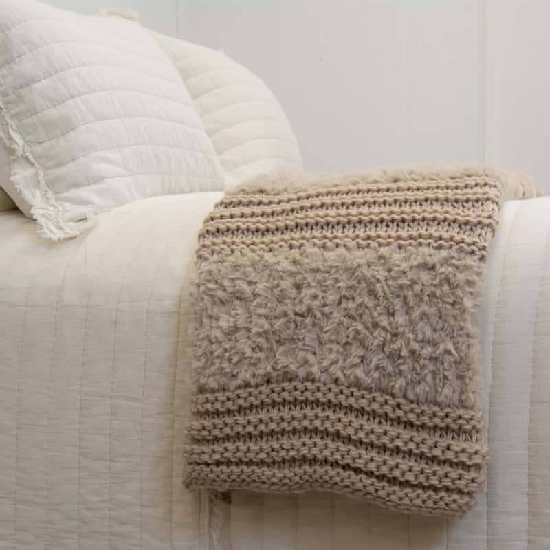 Donna Sharp Plush Knit Throw