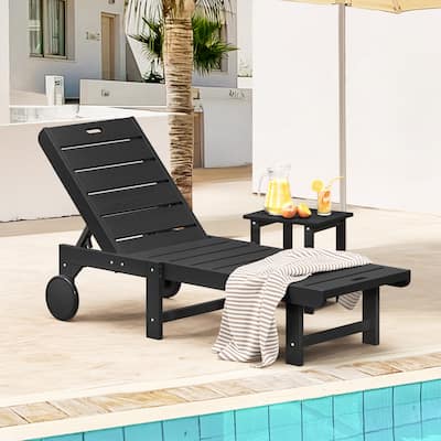 LUE BONA Outdoor Chaise Lounge Plastic Patio Chaise Lounge Chairs with Side Table