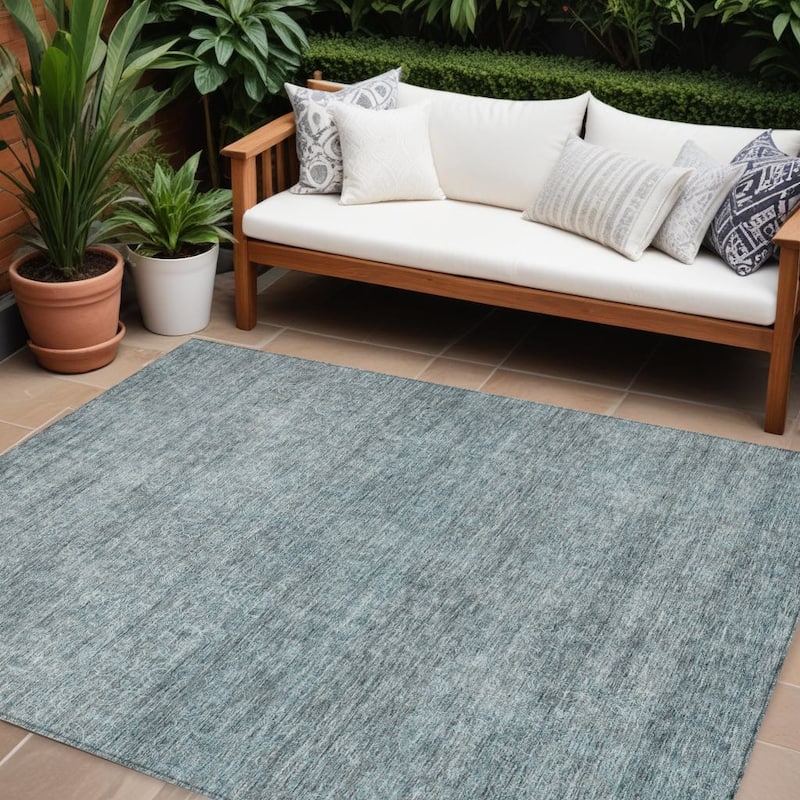 HomeRoots Abstract Transitional Rectangle Outdoor Rug - 10' X 14'