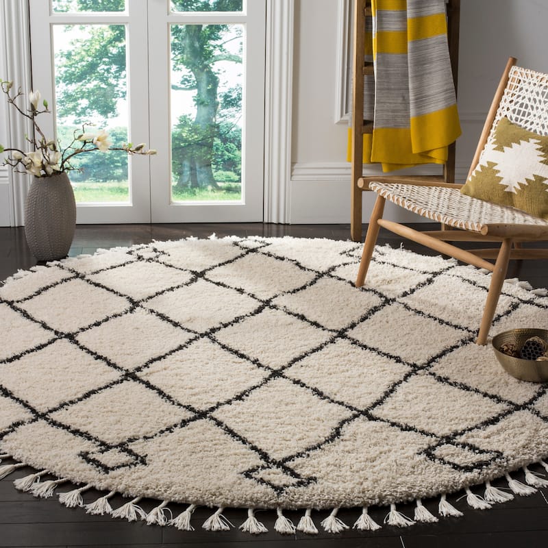 SAFAVIEH Moroccan Fringe Shag Blagorodna 2-inch Thick Rug - 6'7" Round - Cream/Charcoal