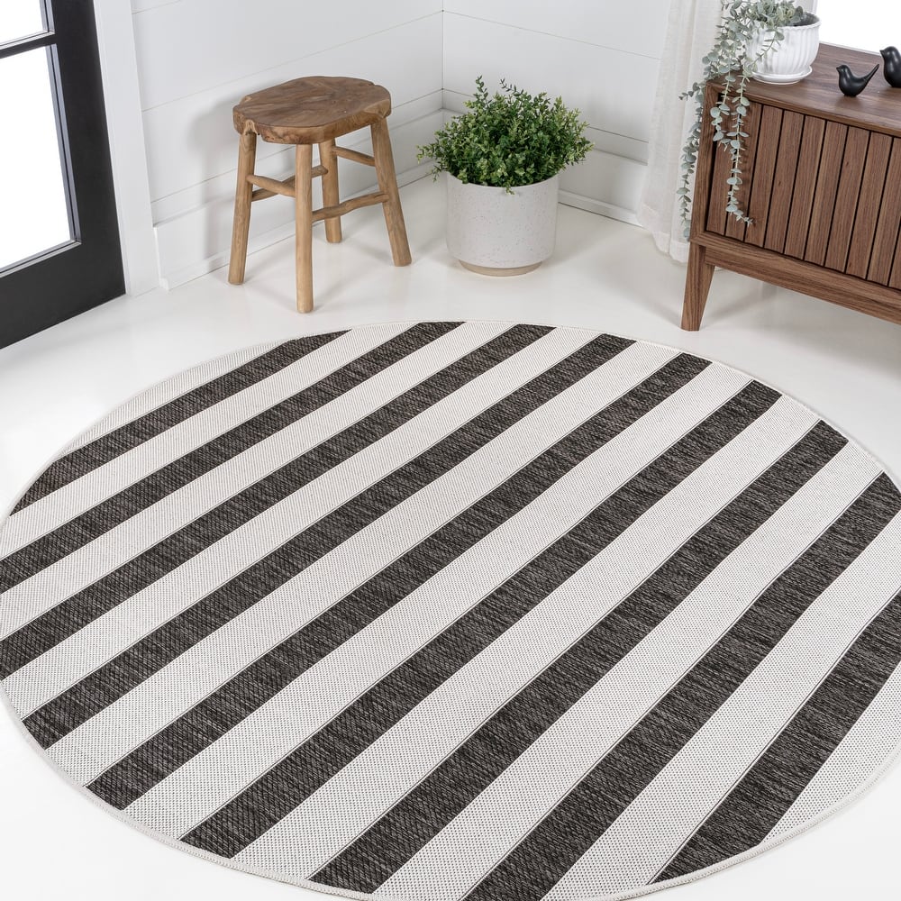 JONATHAN Y Tavira Wide Stripe Indoor/Outdoor Area Rug