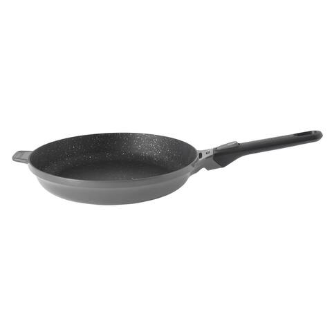 GEM 11"Cast Alum NS Fry Pan, 1.5 Qt, Grey, Stay Cool
