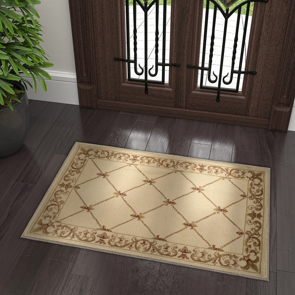 Soho Traditional Scroll Indoor Area Rug