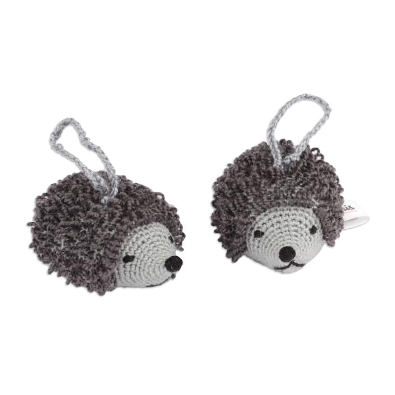 Novica Handmade Spiky Celebration Crocheted Ornaments (Pair)