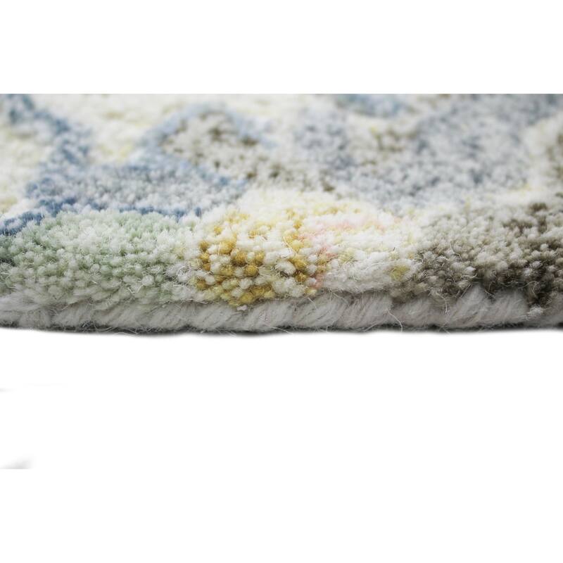 Bashian Neveah Ivory Transitional Area Rug