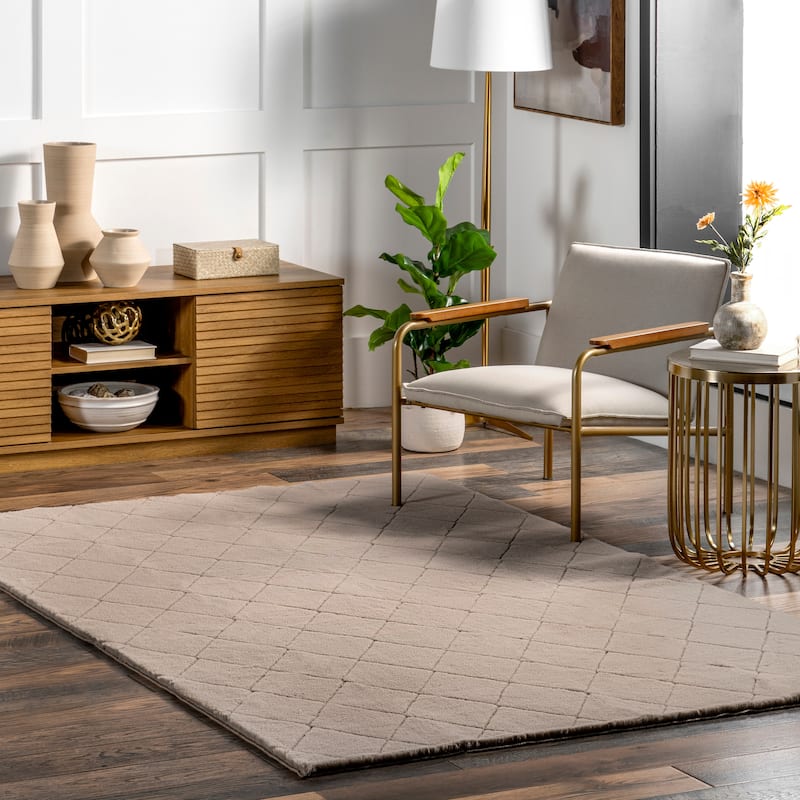 Nuloom Amy SuperiorWash Casual Faux Rabbit Machine Washable Area Rug